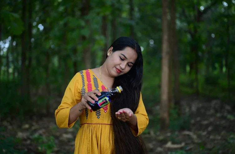 HAKKI PIKKI ADIVASI HERBAL HAIR OIL